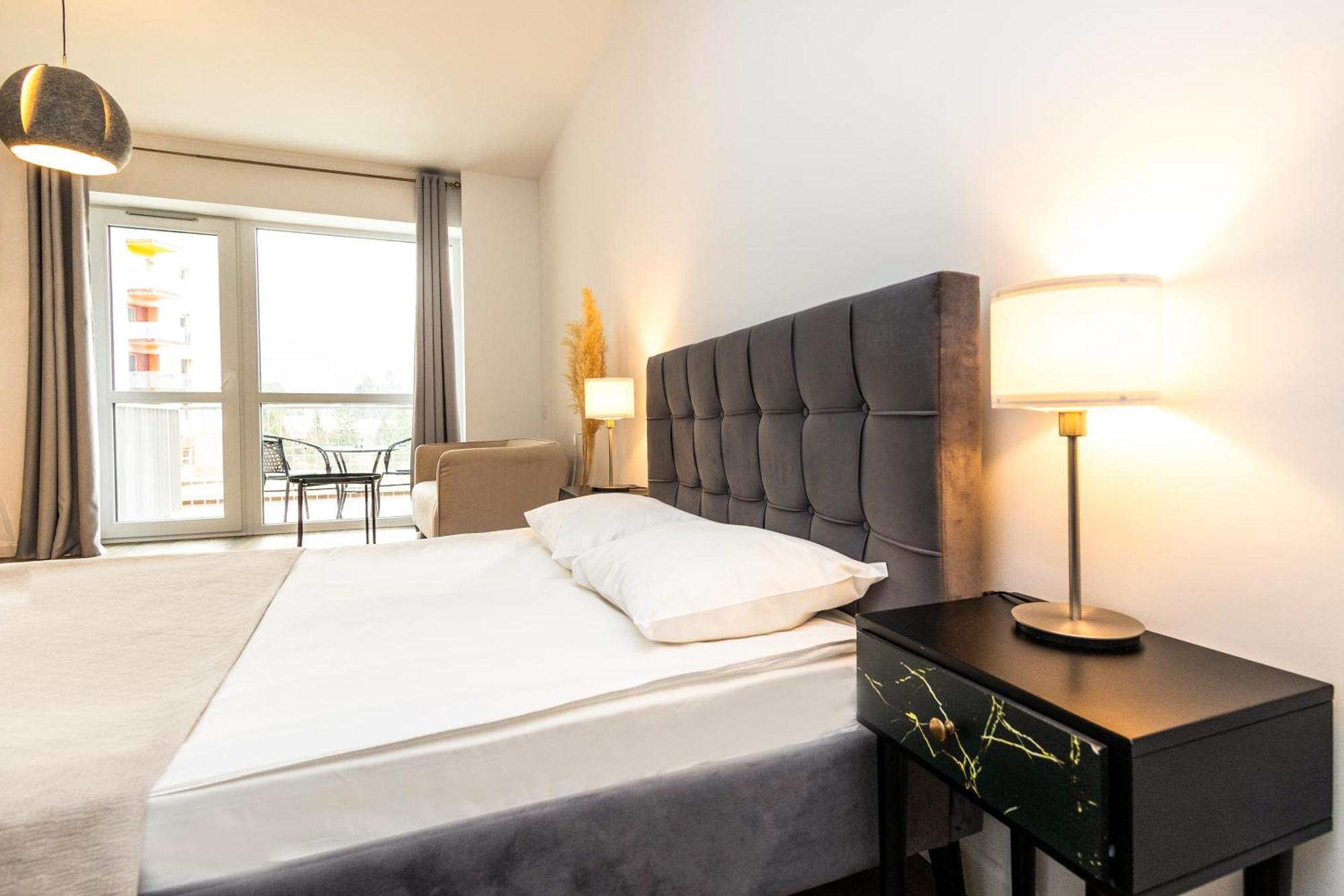 Walter Studio Sinaia With Balcony And Private Parking Extérieur photo